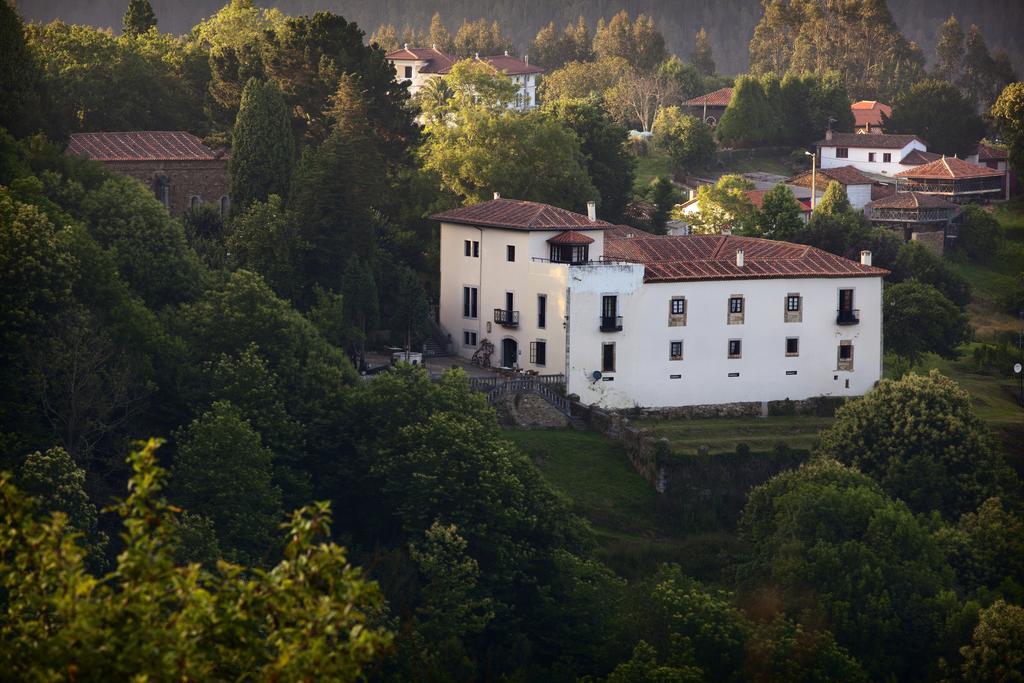 Hotel Palacio Conde Toreno 萨拉斯 外观 照片